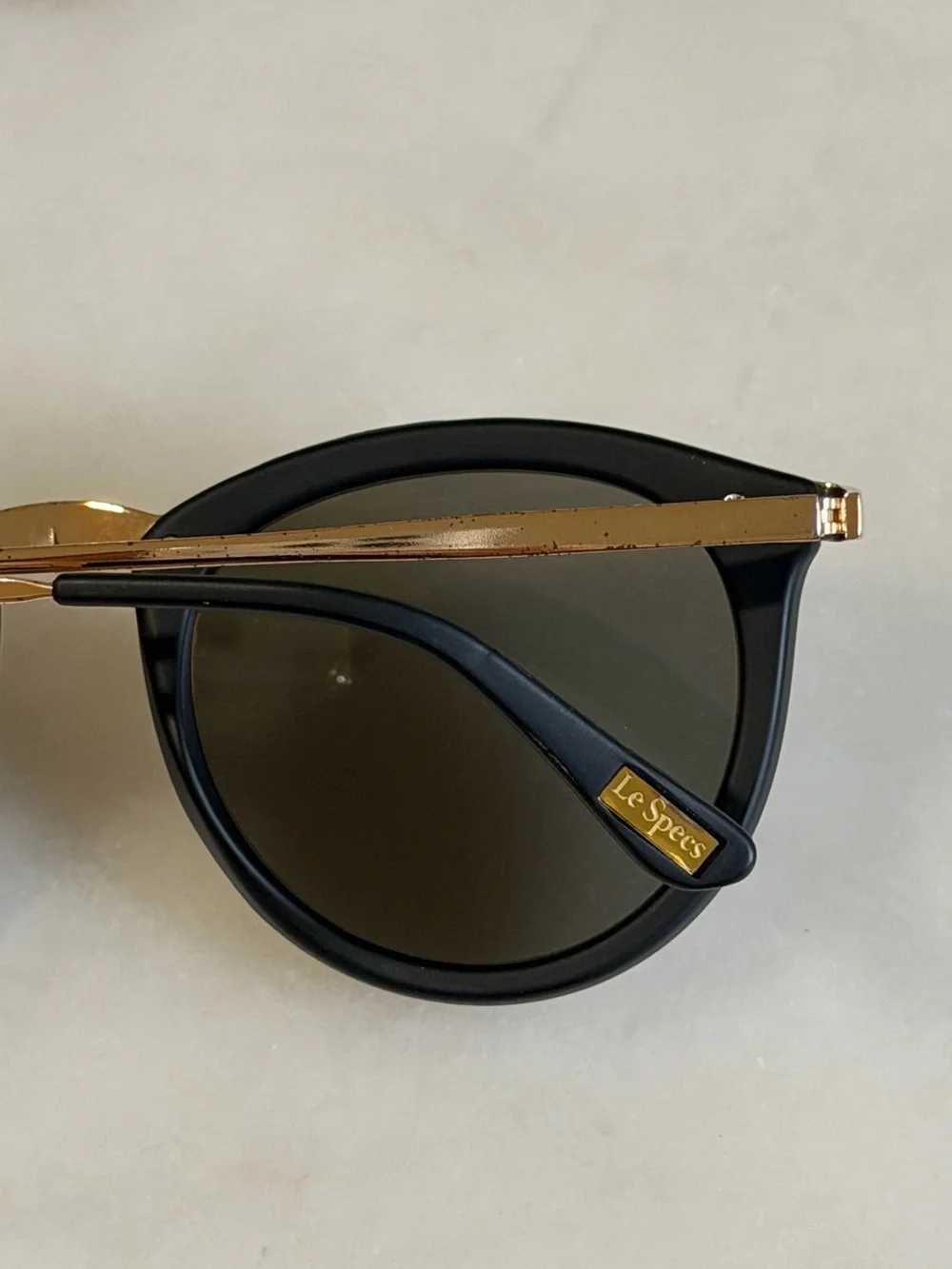 Le Specs no smirking matte black-gold Sunglasses